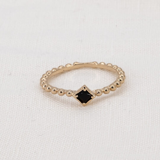 Bague-Anastasia-Noir-1