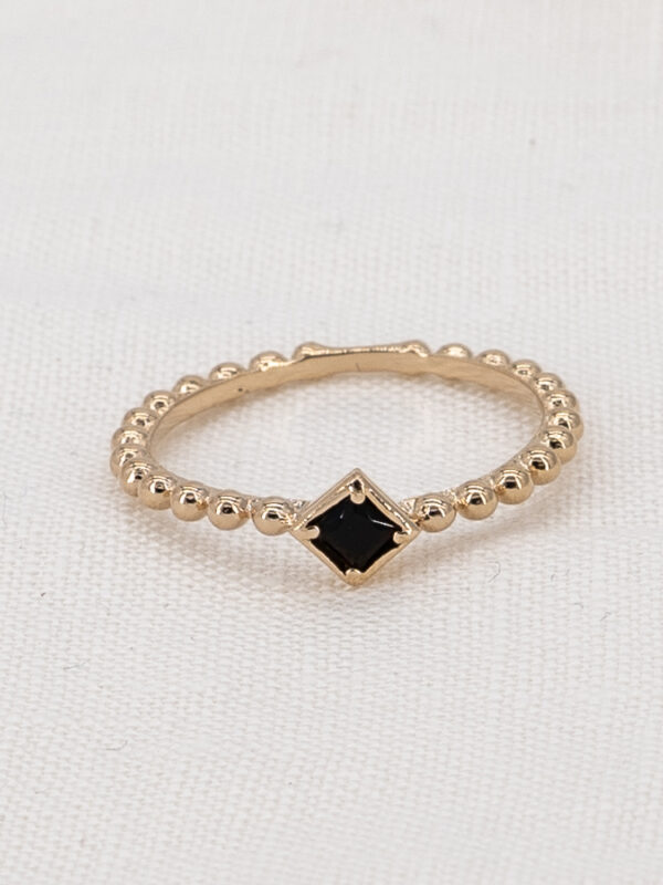 Bague-Anastasia-Noir-1