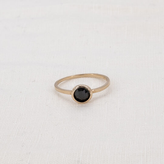 Bague-Mikasa-Noir-3