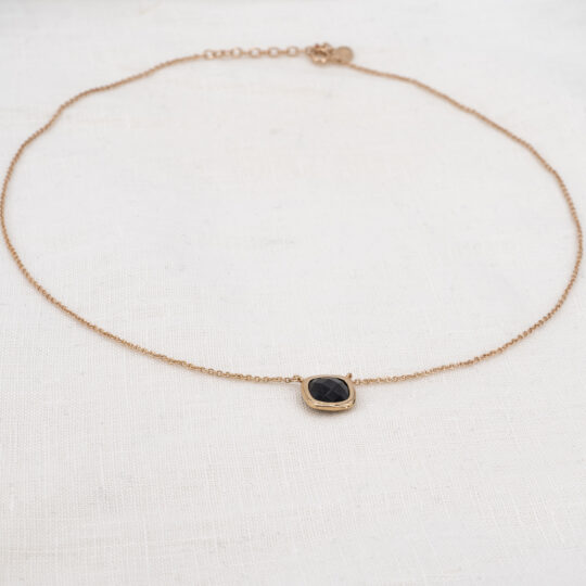 Collier-Hassna-Noir-1